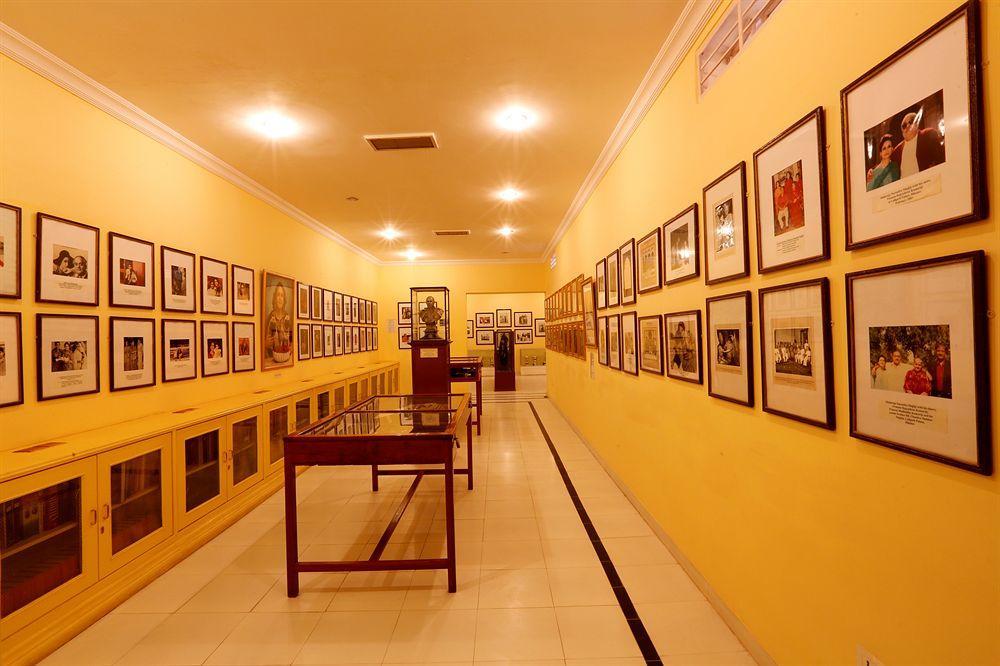 The Lallgarh Palace A Heritage Hotel ビーカーネール エクステリア 写真