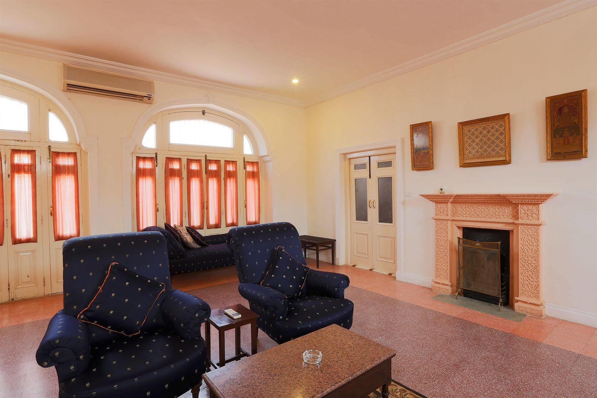 The Lallgarh Palace A Heritage Hotel ビーカーネール エクステリア 写真